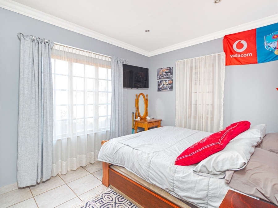 3 Bedroom Property for Sale in Meerhof North West